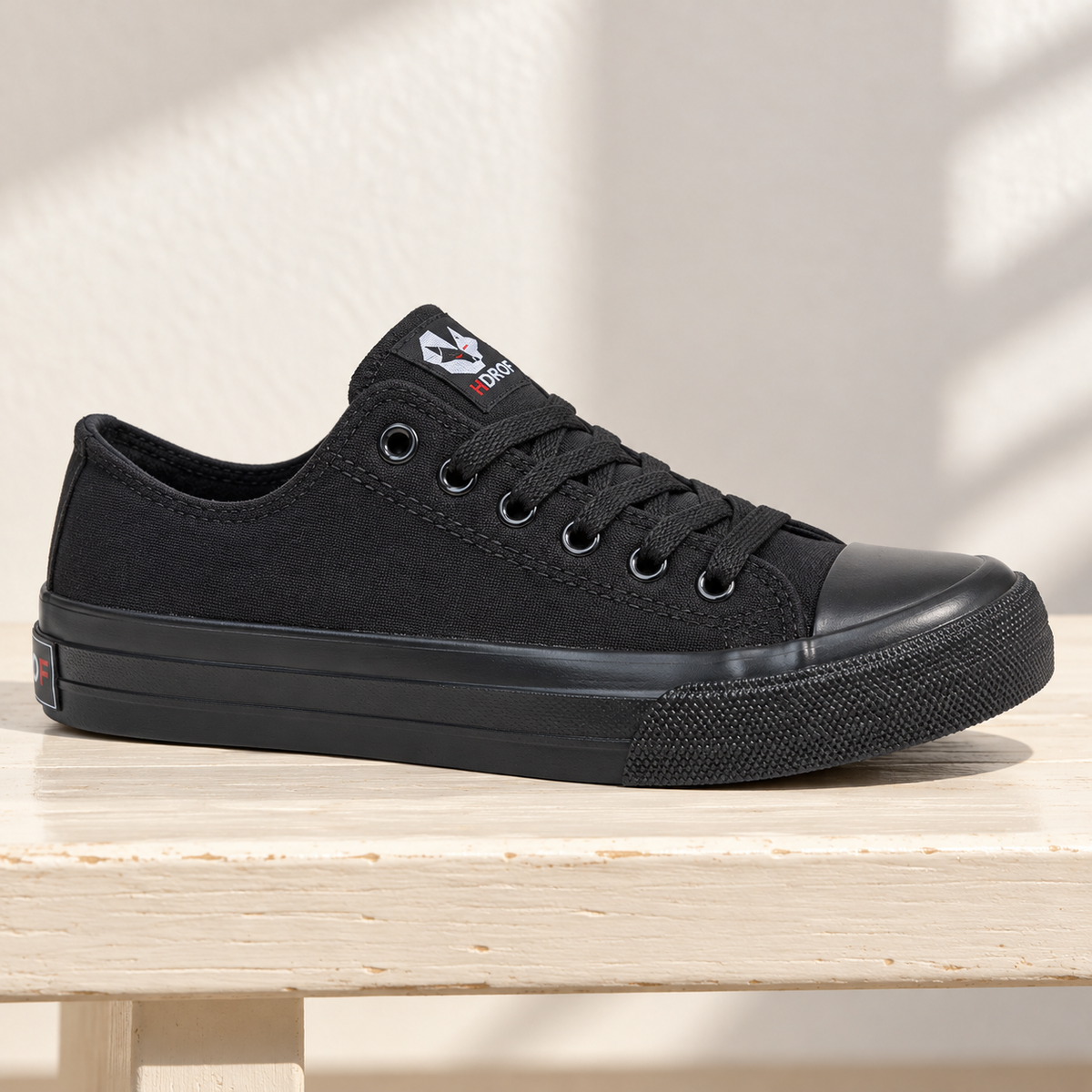 Tenis negros de lona · vista de detalle · SKU 41014