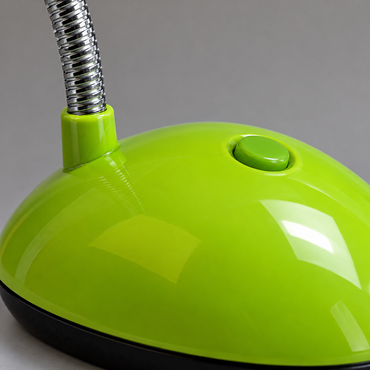 Lámpara LED verde — detalle