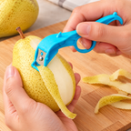 Pelador de frutas 2 en 1 — vista de detalle — SKU 49715; colores surtidos, accesorios no incluidos
