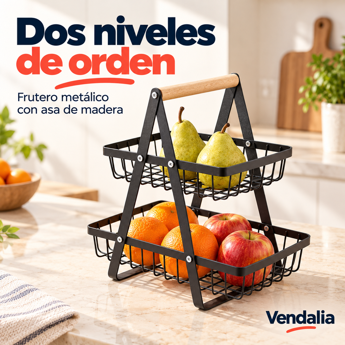 Frutero metálico negro de dos niveles con asa de madera. Vendalia.