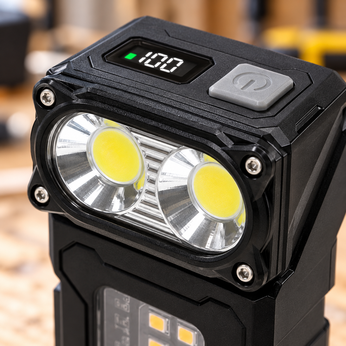 Detalle de Linterna led multifuncional recargable de alta potencia