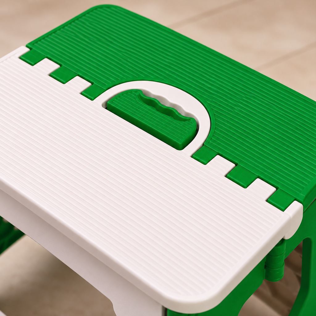 Taburete plegable de plástico portátil · Detalle · SKU 52863