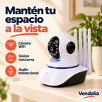 Cámara WiFi blanca con visión nocturna y audio bidireccional.