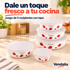 Juego de cinco recipientes esmaltados con fresas — Vendalia