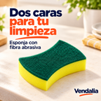Esponja amarilla con fibra abrasiva verde y laterales curvos.