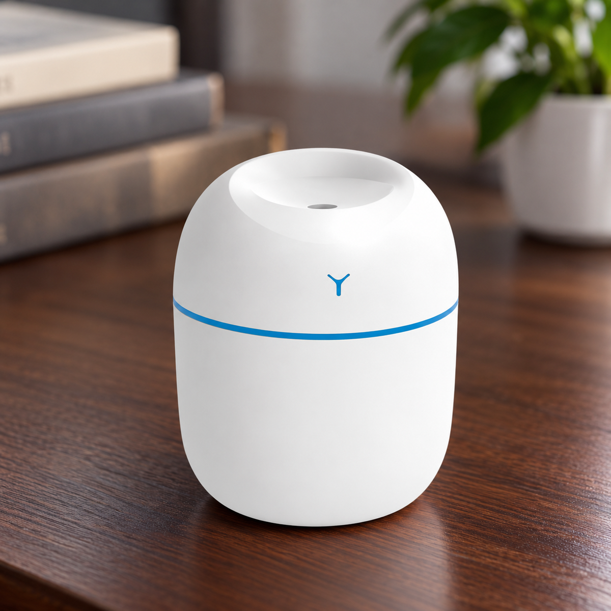 Mini humidificador blanco — vista en escritorio