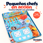 Cocina infantil con utensilios; ejemplo azul, color al azar, 1 set — Vendalia