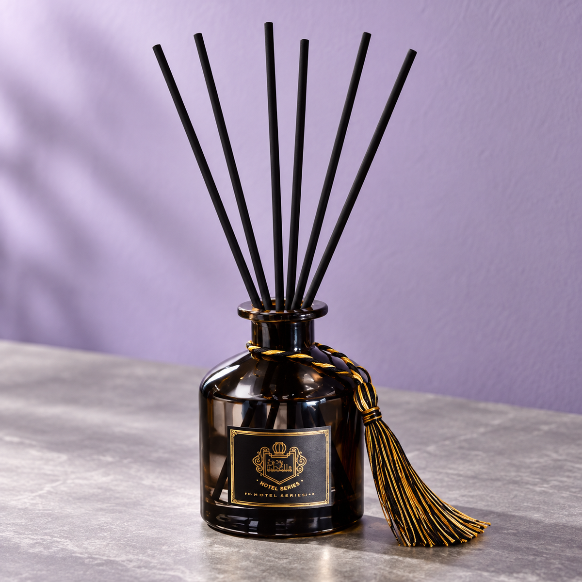 Difusor de lavanda con seis varillas y borla decorativa — vista adicional