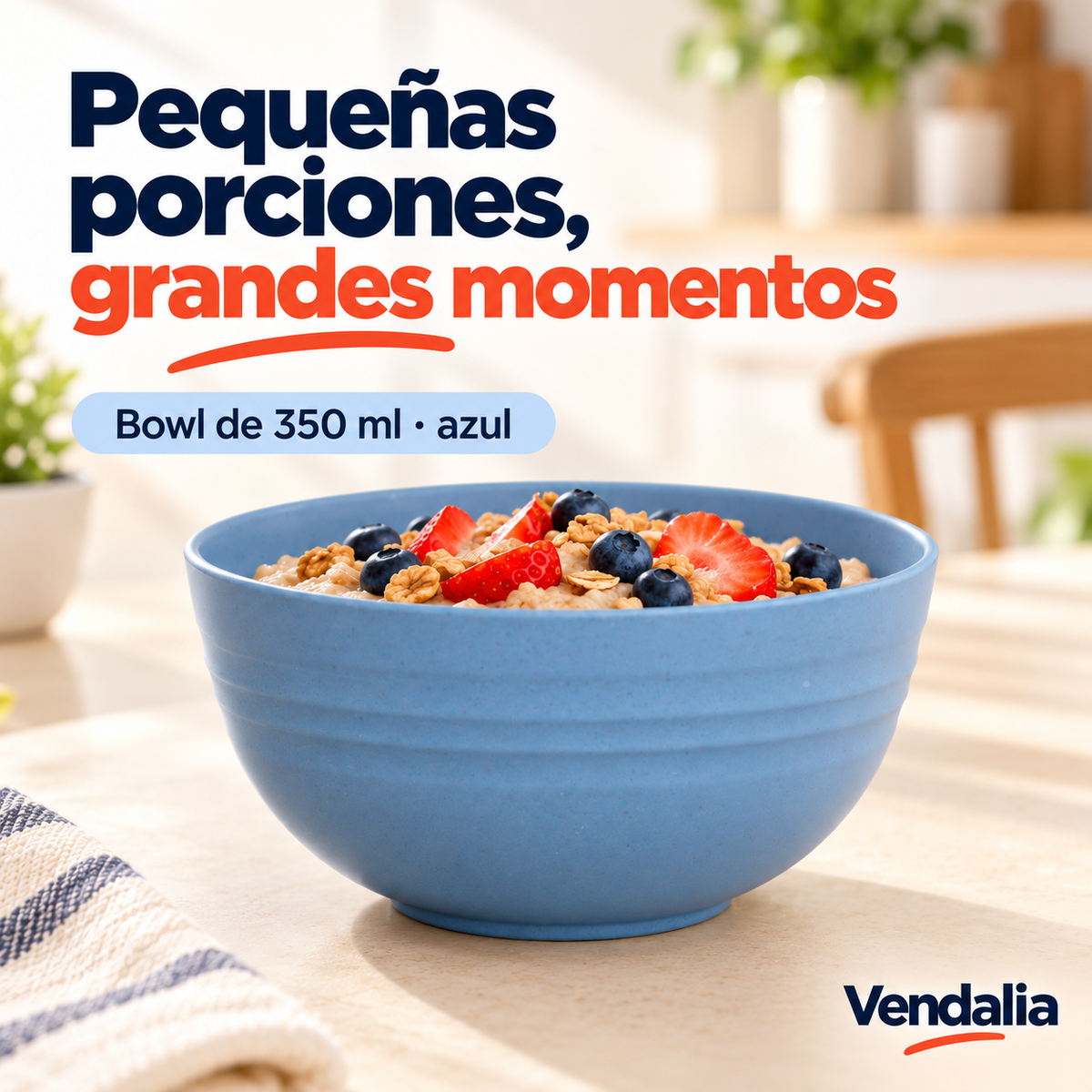 Bowl redondo azul moteado de 350 ml; portada Vendalia. Alimentos no incluidos.