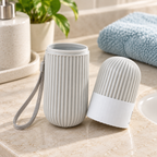 Estuche de Viaje para Cepillo y Pasta Dental en ambiente de hogar — Vendalia