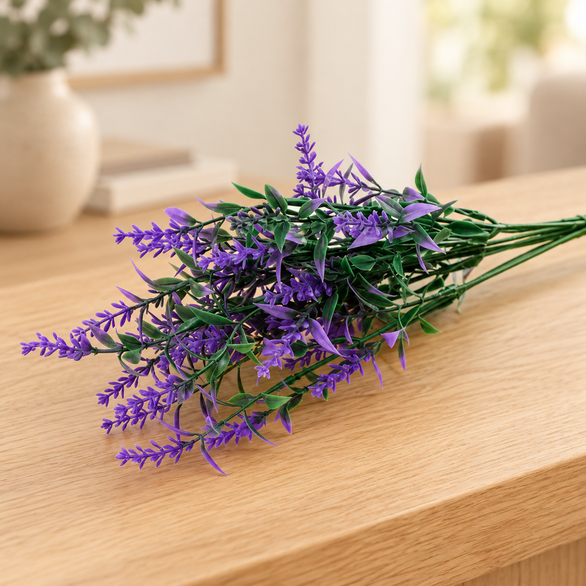 Ramo de lavanda artificial decorativa; accesorios de ambientación no incluidos
