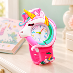 Reloj Infantil de Unicornio en ambiente de hogar — Vendalia