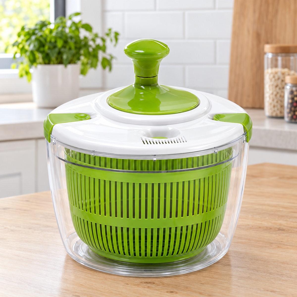 Centrifugador de vegetales manual en ambiente de hogar — Vendalia