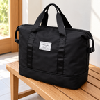 Maleta deportiva negra expandible — Vista en ambiente — SKU 51979