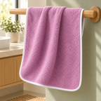 Toalla de microfibra 30 × 60 cm con orilla blanca — Lila — SKU 52822