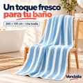 Toalla de baño a rayas azul — Vendalia.