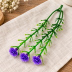 Ramillete de Flores Artificiales Silvestres Moradas · Paquete de 20 piezas en ambiente de hogar — Vendalia. La fotografía muestra tres piezas de ejemplo; la presentación de venta es el paquete de 20 piezas.