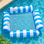 Flotador Inflable Tipo Hamaca para Alberca azul en ambiente de hogar — Vendalia