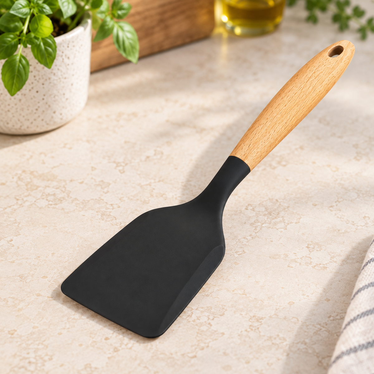 Espátula de Cocina Antiadherente en ambiente de hogar — Vendalia