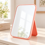 Espejo de maquillaje portátil de mesa durazno en ambiente de hogar — Vendalia