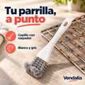 Cepillo blanco con cerdas grises y raspador para parrilla · Vendalia