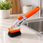 Cepillo de Limpieza con Dispensador de Jabón en ambiente de hogar — Vendalia
