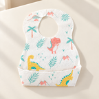 Babero Infantil Desechable Dinosaurios en ambiente Vendalia