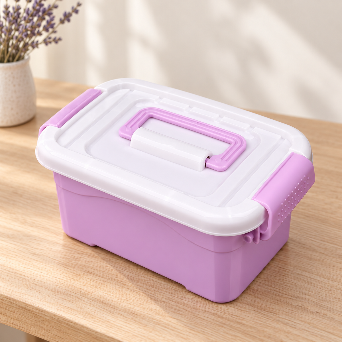 Caja Organizadora Portátil con Asa de plástico Lila en ambiente Vendalia
