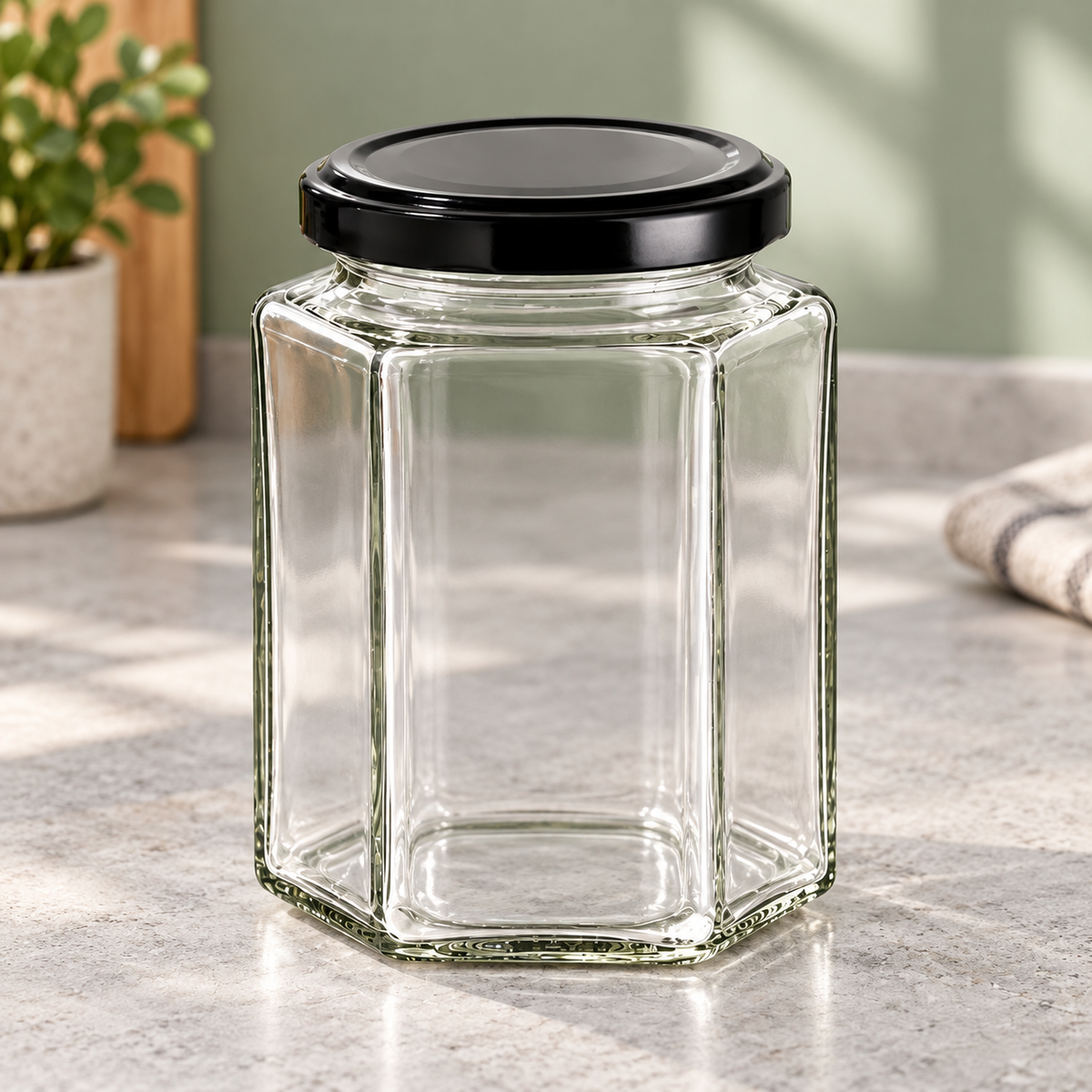 Frasco Hermético de vidrio hexagonal 380ml en ambiente de hogar — Vendalia
